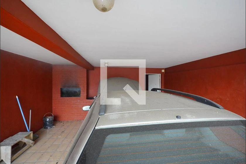 House with 7 bedrooms and 3 en-suites at 350 m² — photo 38
