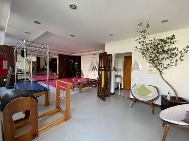 337 m² unfurnished apartment with 3 en-suite rooms — photo 26
