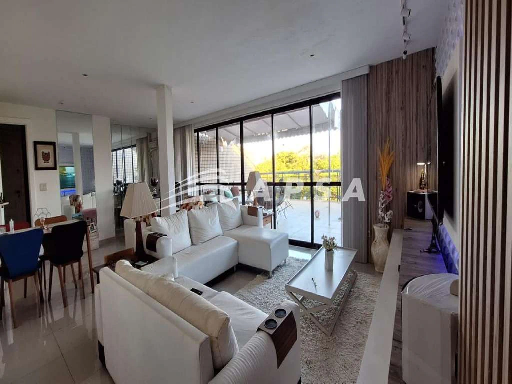 Furnished 326 m² penthouse with 4 bedrooms and 2 suites — photo 4