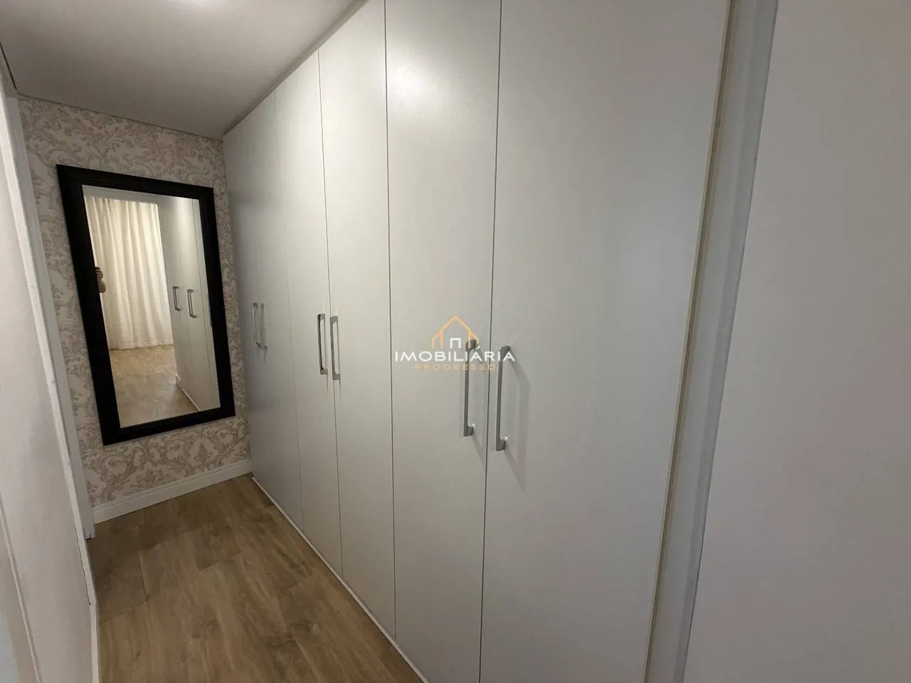 3-bedroom apartment with a home office in Curitiba — photo 42