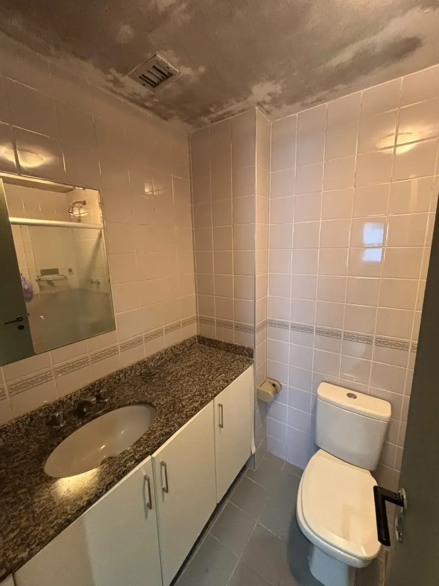 Apartment, 72 m², with a water view — photo 6