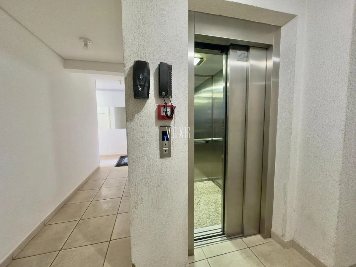 One-bedroom, 19 m² apartment in Curitiba — photo 9