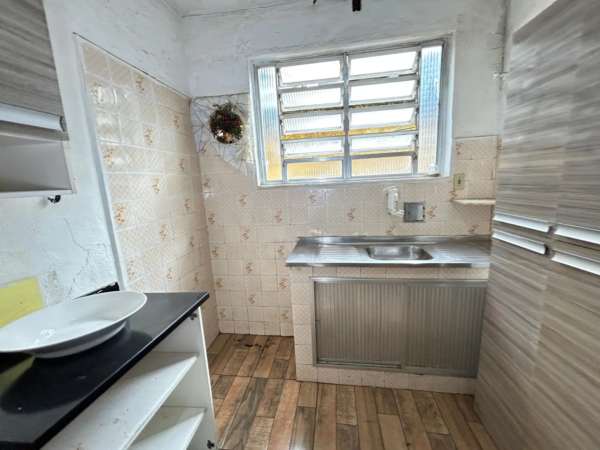House for rent with 2 bedrooms, balcony and yard — photo 13