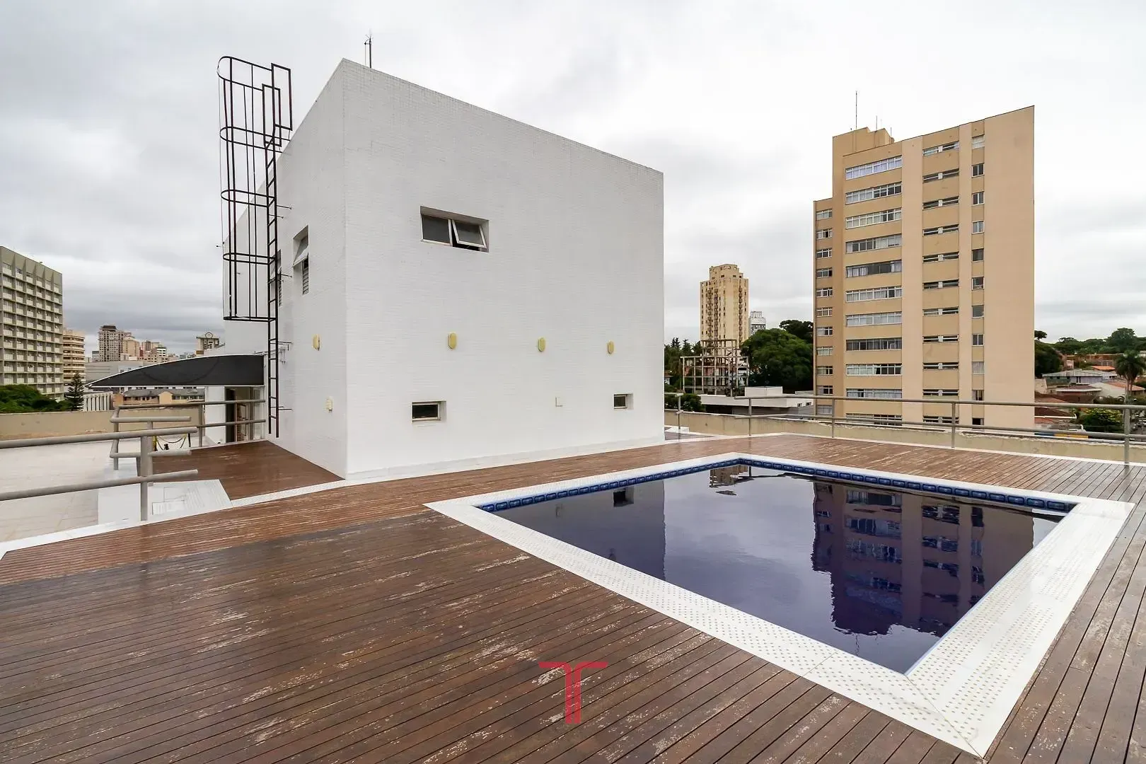 Furnished 33 m² apartment with 1 bedroom and 1 bathroom — photo 31