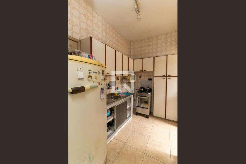 Furnished 2-bedroom apartment with balcony and 1 parking — photo 9