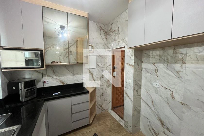 Home office in a 4-bedroom apartment, 90 m² — photo 24