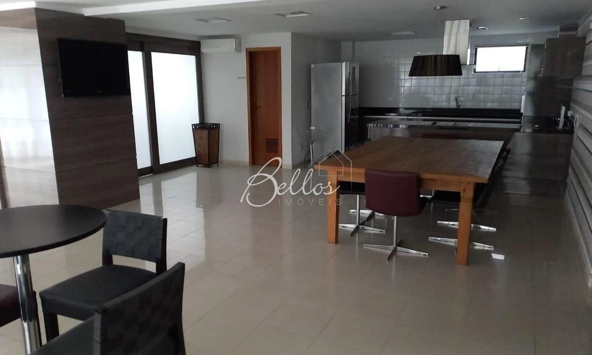 Furnished apartment, 90 m², with floor-to-ceiling windows — photo 26