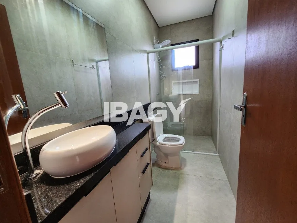 150 m² house with 3 bedrooms and open-plan kitchen — photo 14