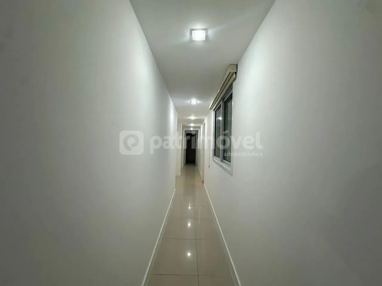 Apartamento para locação com 4 dormitórios e 5 banheiros — photo 14