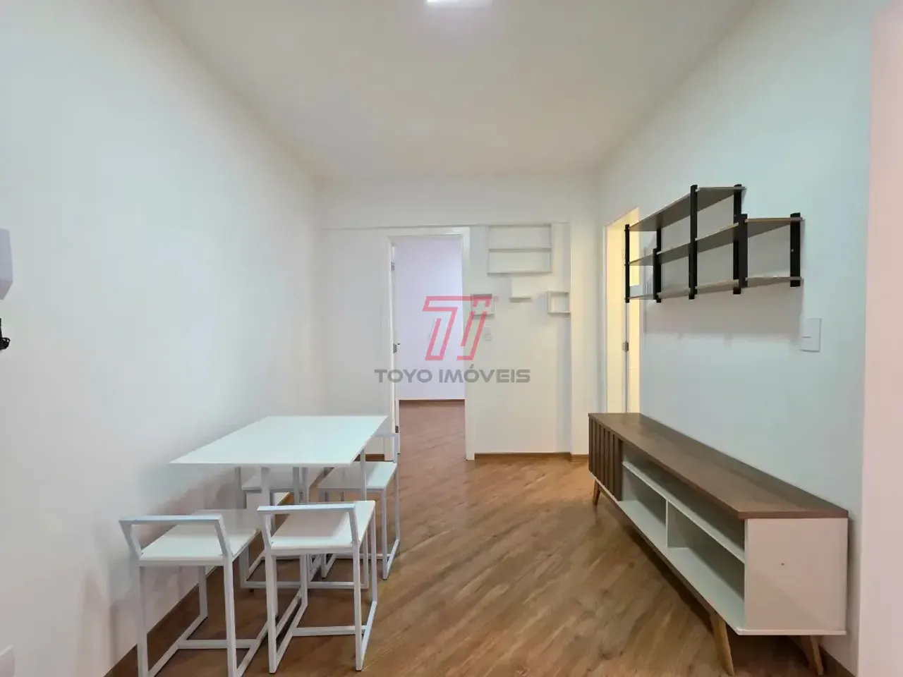 1-bedroom apartment with balcony, 52 m² — photo 4