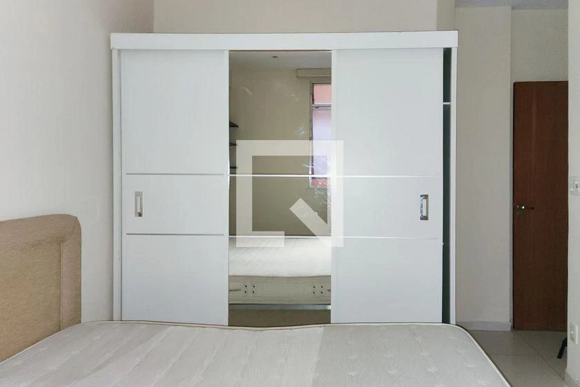 Furnished 2-bedroom apartment with 84 m² — photo 23