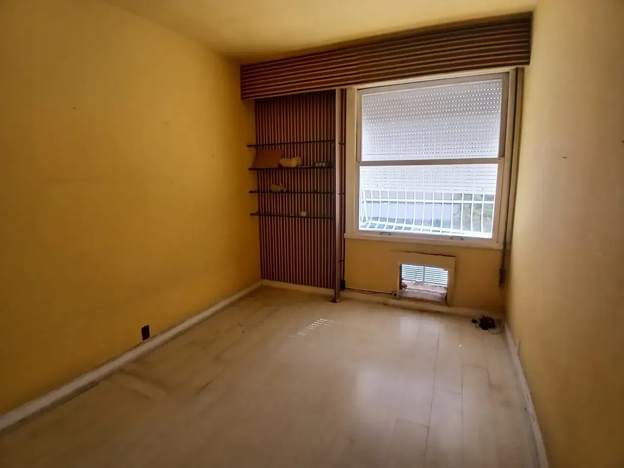 Apartment with balcony, 3 bedrooms and 3 bathrooms — photo 15