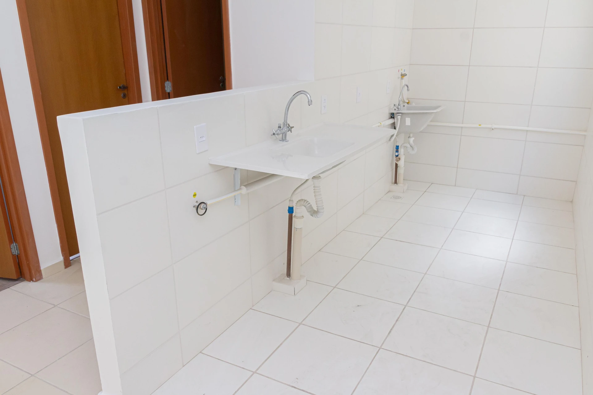 Rental apartment with 2 bedrooms and a balcony — photo 4