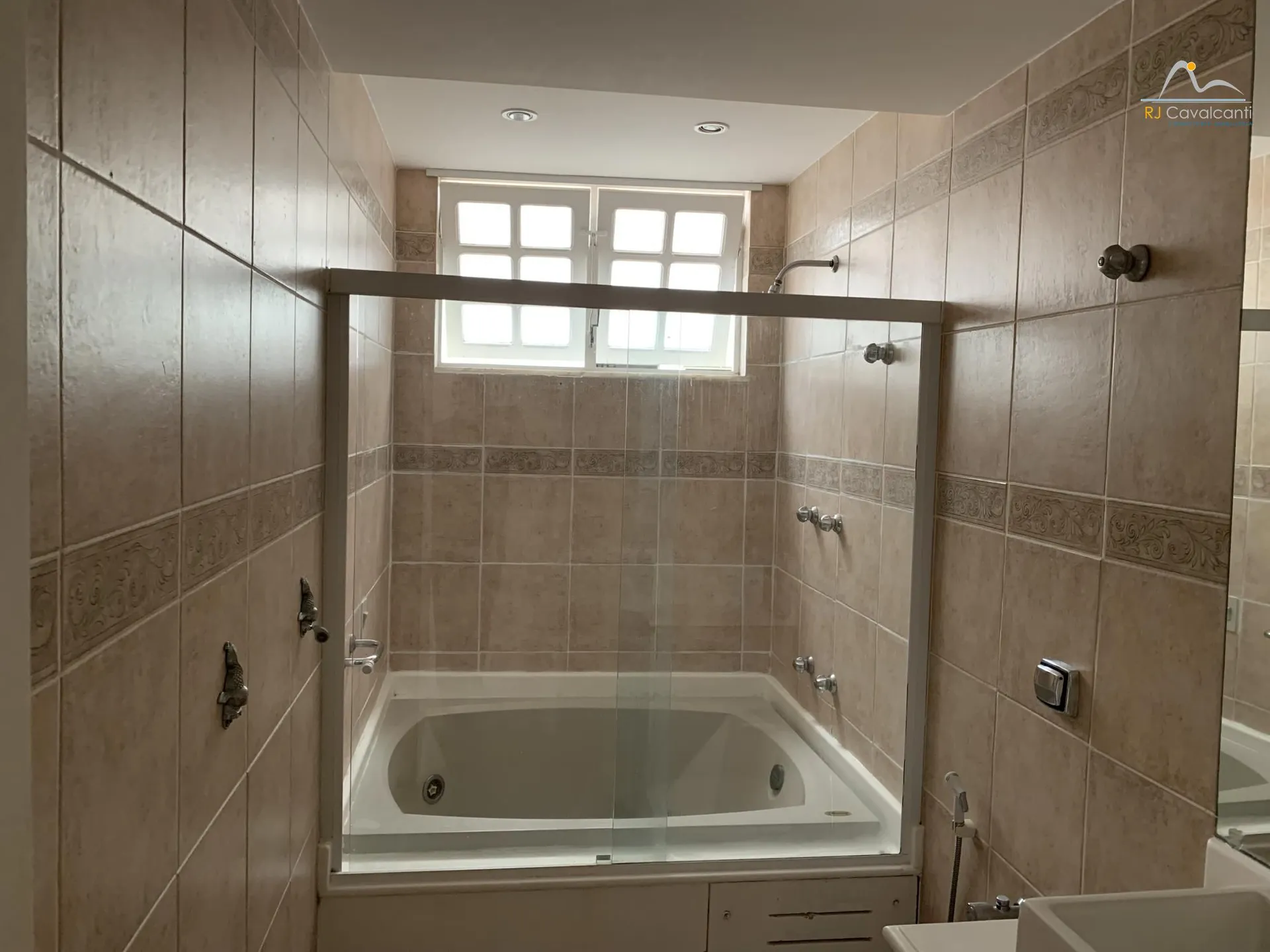 Квартира 155 м² з 3 спальнями та 3 ванними — photo 14
