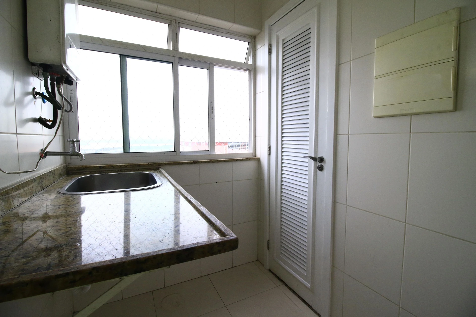 Apartamento para alugar com 3 quartos e varanda com BBQ — photo 38