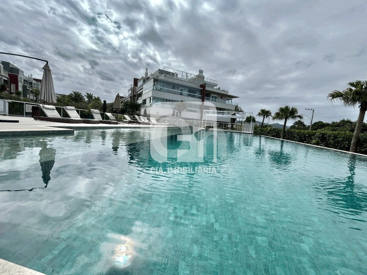Apartamento de 95 m² com varanda gourmet e piscina privativa — photo 24