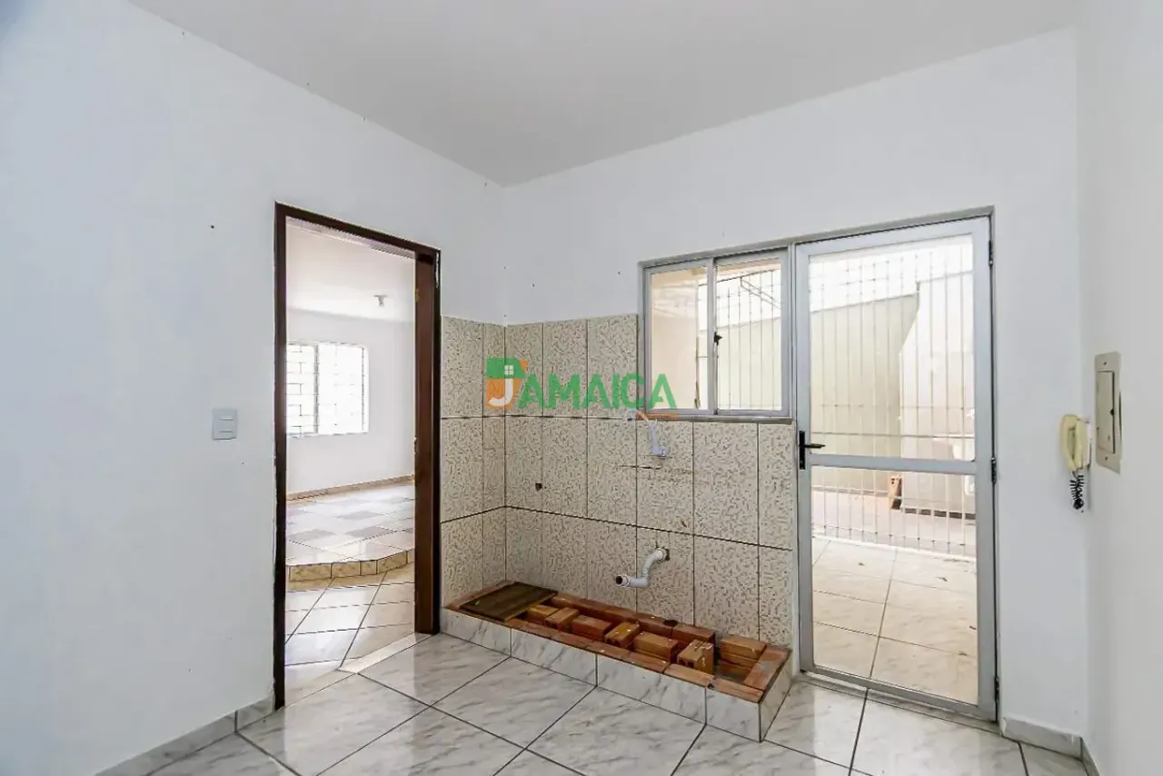 Unfurnished 101 m² house with 3 bedrooms and 3 parking — photo 7