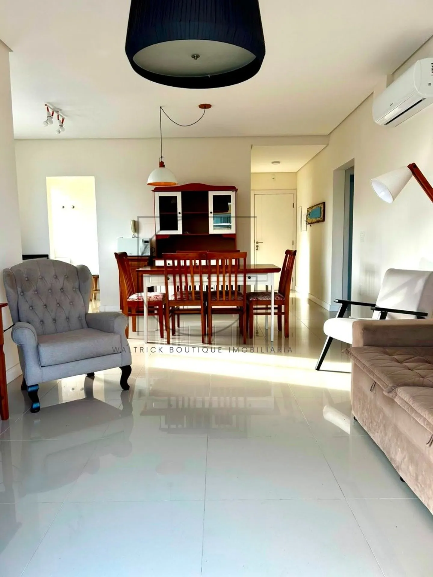 3-bedroom apartment with a mountain view in Florianópolis — photo 14
