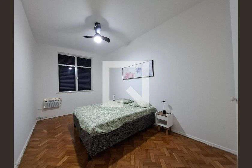 Rental apartment with 4 bedrooms and 2 bathrooms — photo 9