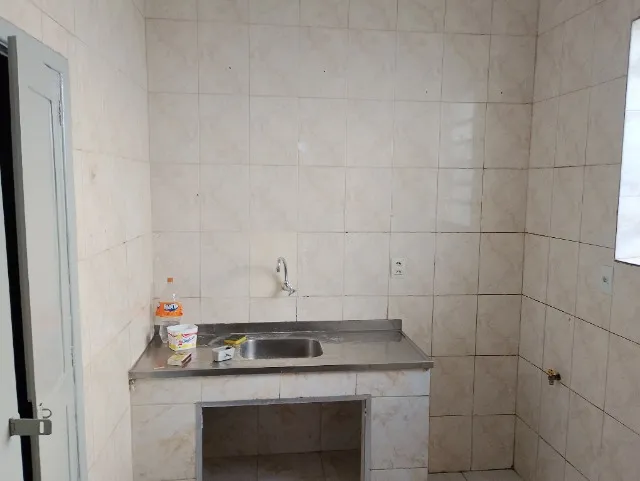 Casa de vila com 4 quartos e 2 banheiros — photo 2