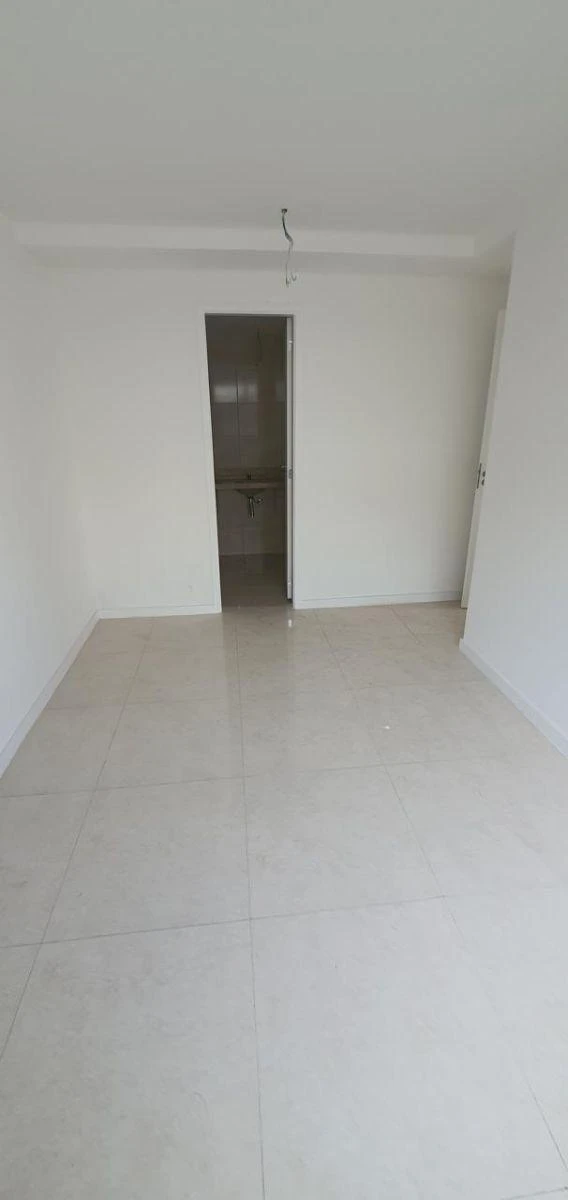 Furnished 169 m² apartment with balcony and barbecue — photo 7