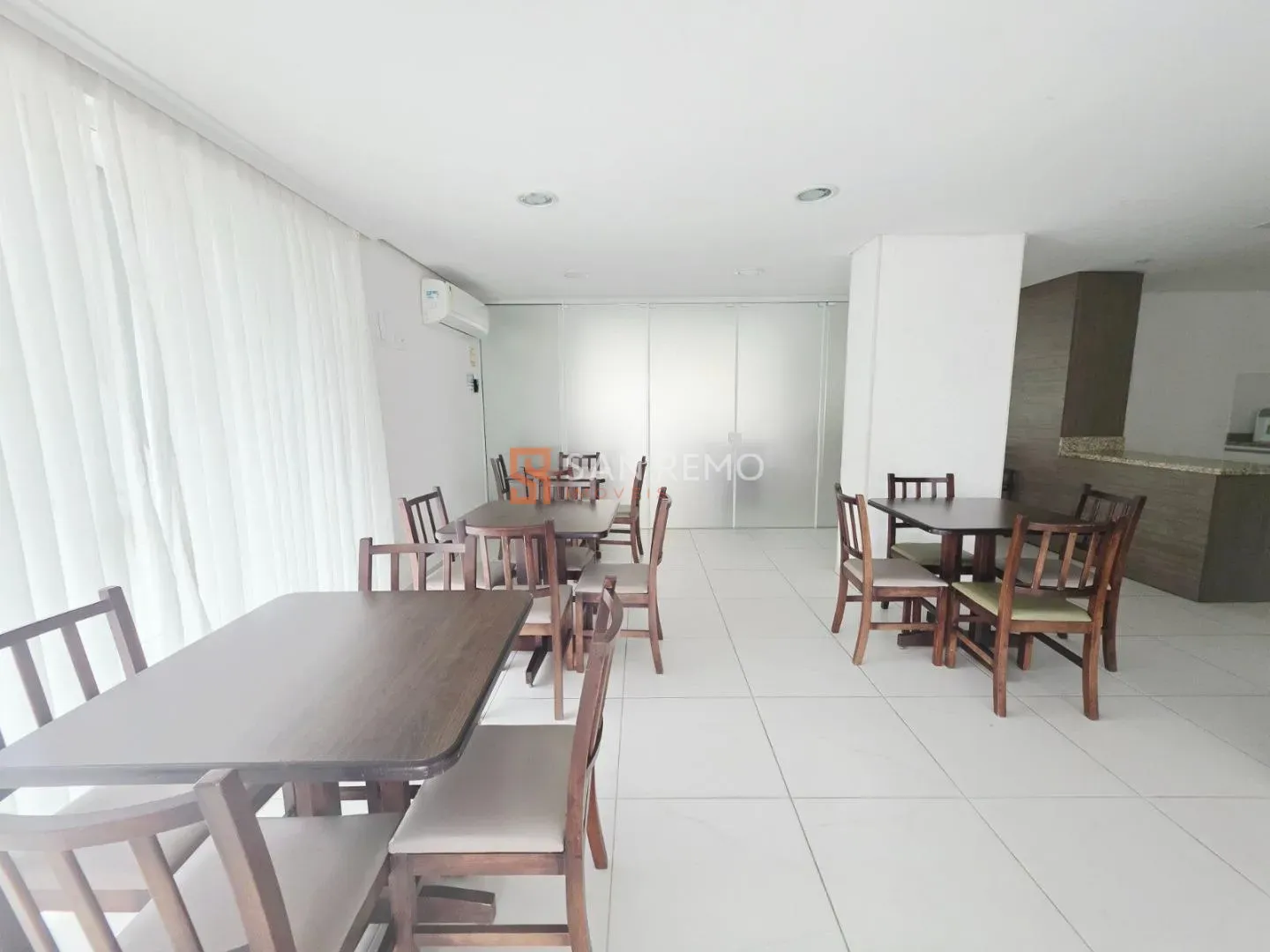Furnished apartment, 90 m², with a home office — photo 24