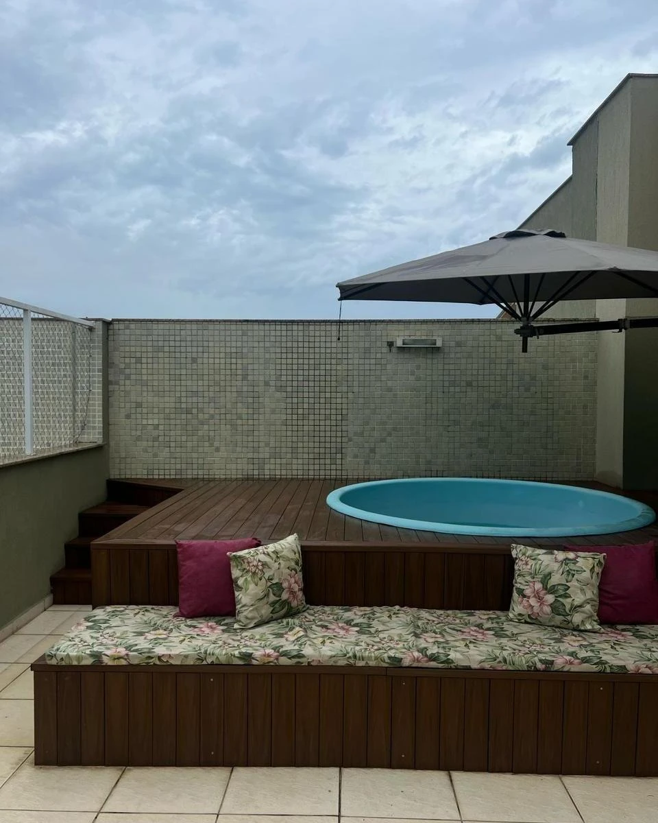 Furnished rental duplex with 4 bedrooms and private BBQ — photo 35