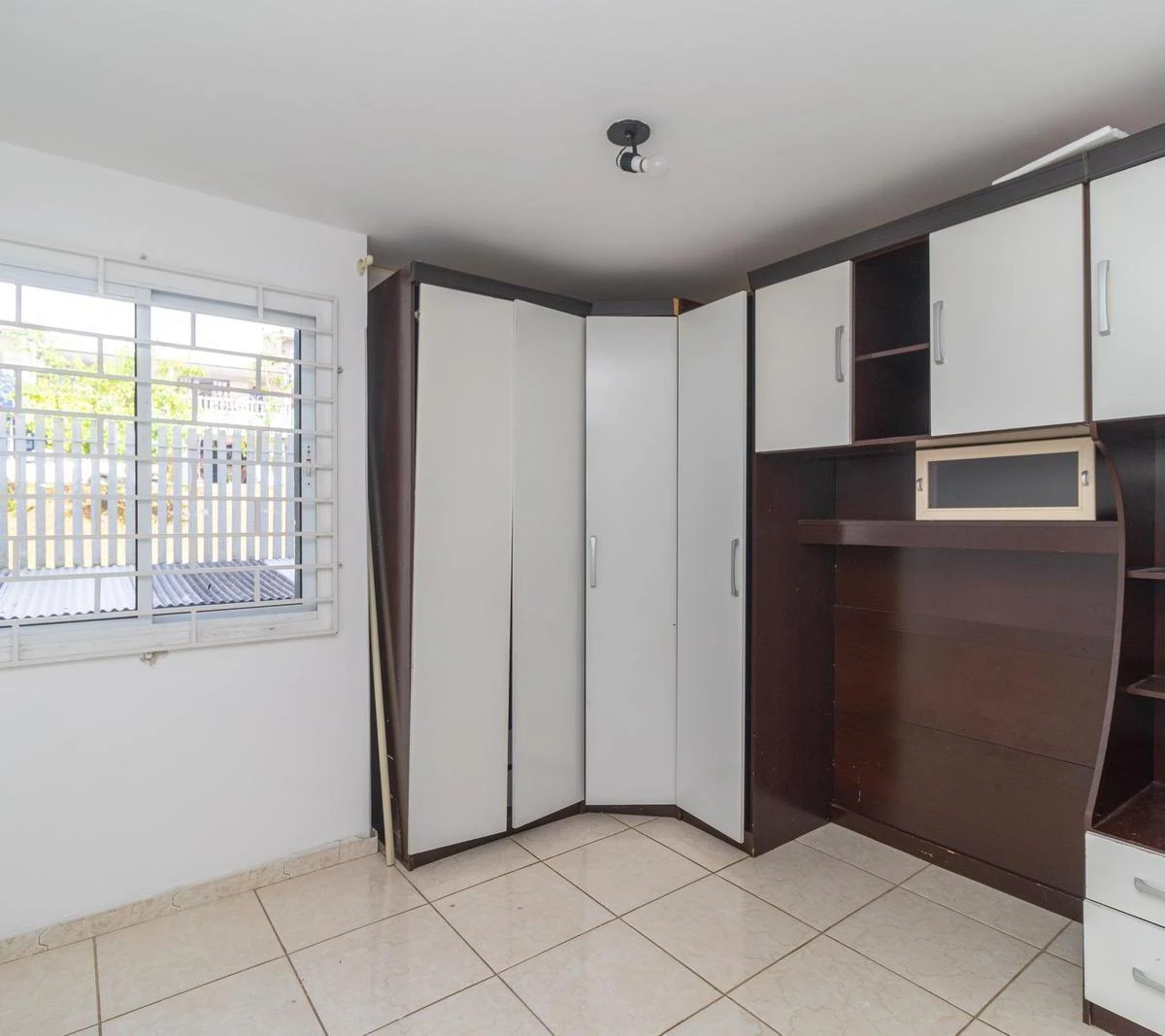 2-bedroom apartment with a washing machine in Curitiba — photo 2