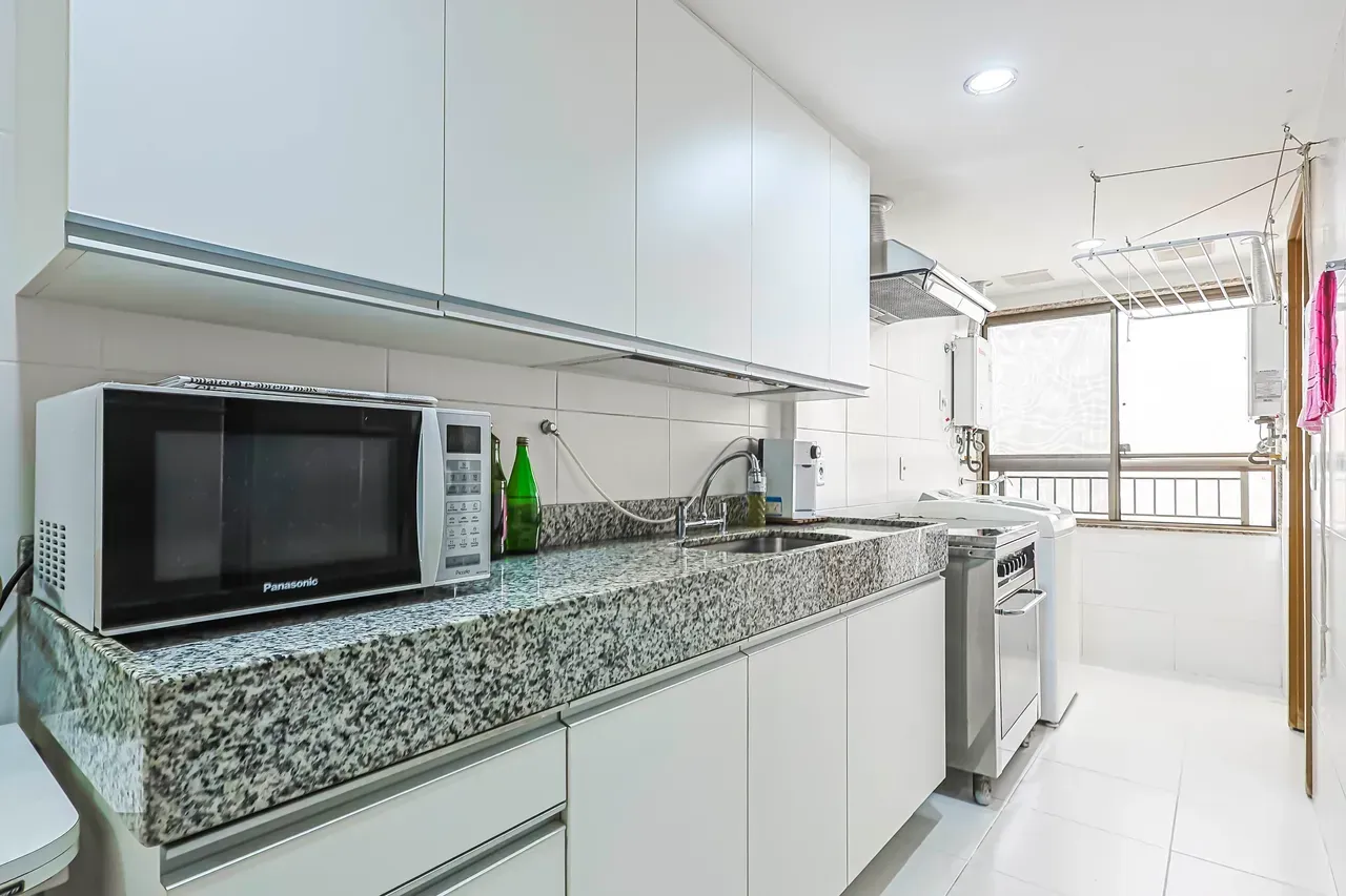 Furnished 150 m² apartment with 4 bedrooms and a gas stove — photo 19