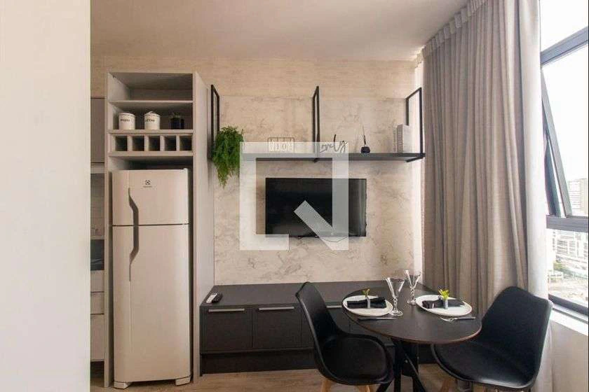 Furnished 20 m² studio on the 25th floor