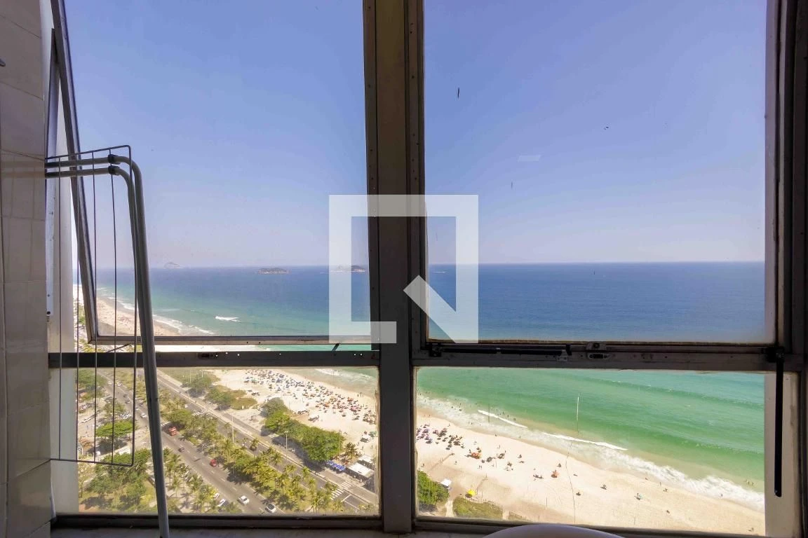 2 quartos e jacuzzi: apartamento de 92 m² — photo 8