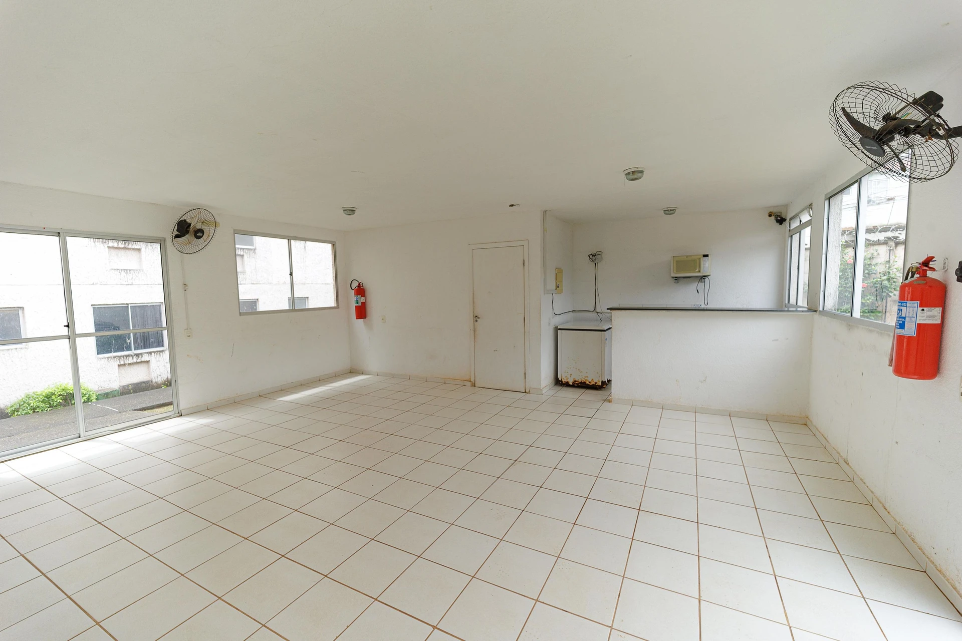 2-bedroom apartment with a dryer in Rio de Janeiro — photo 24
