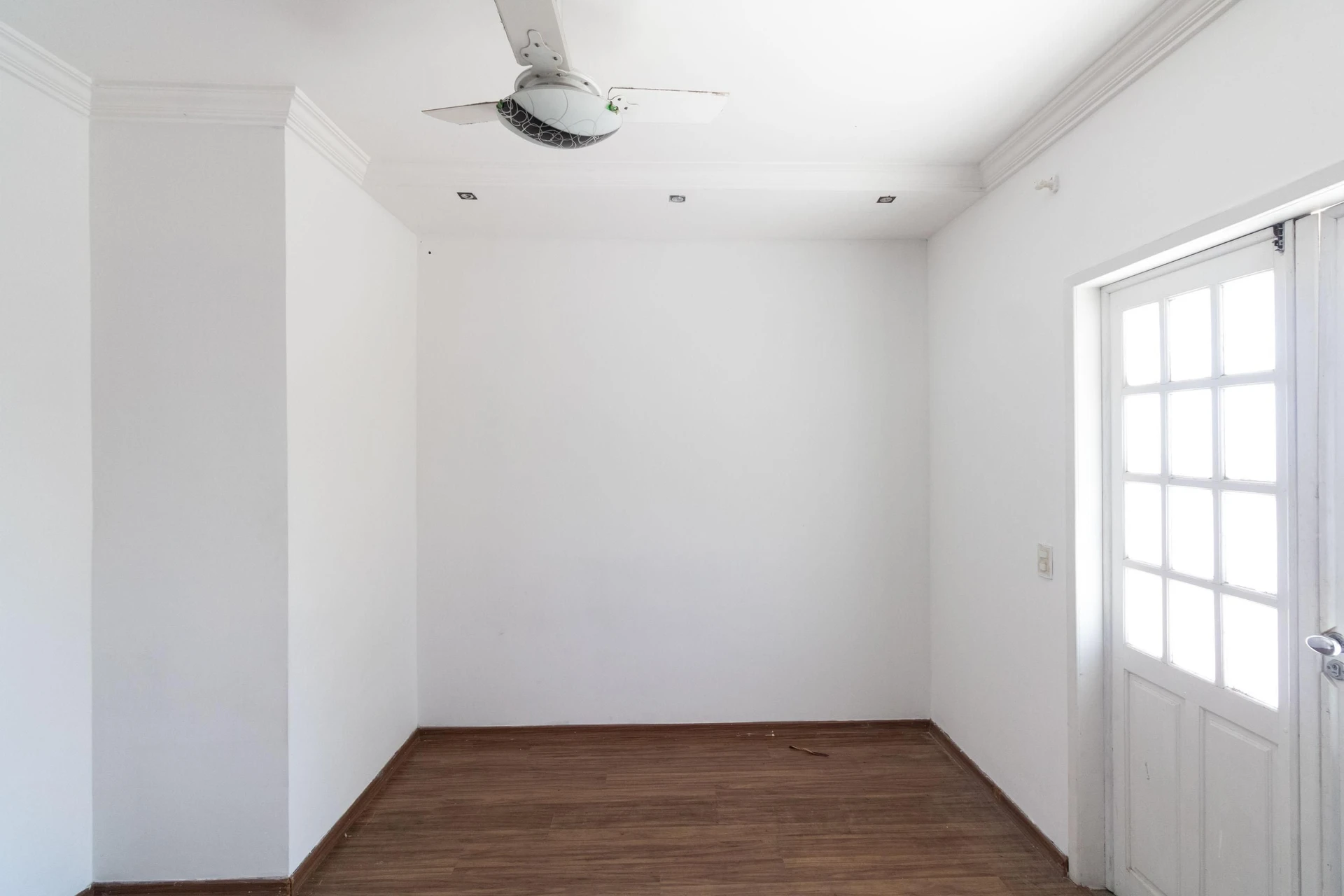 2-bedroom house with 2 bathrooms and 1 parking space — photo 8
