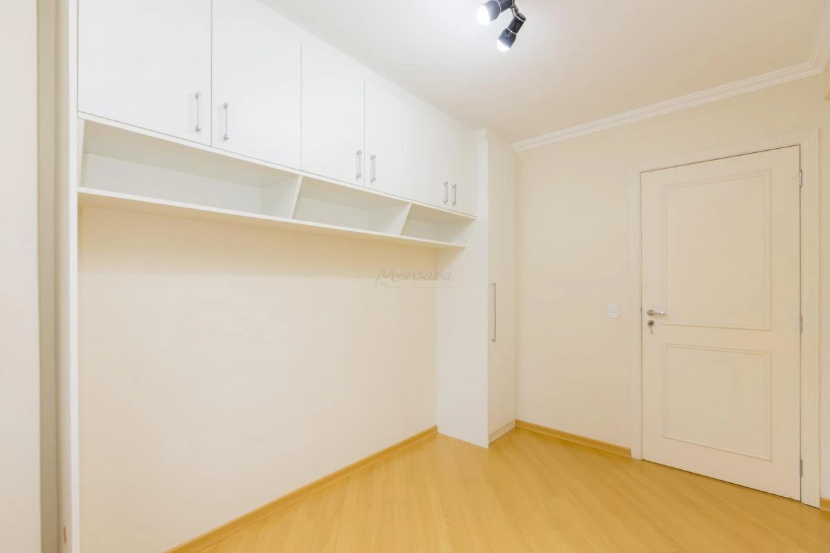 Departamento con espacio de home office en Curitiba — photo 7
