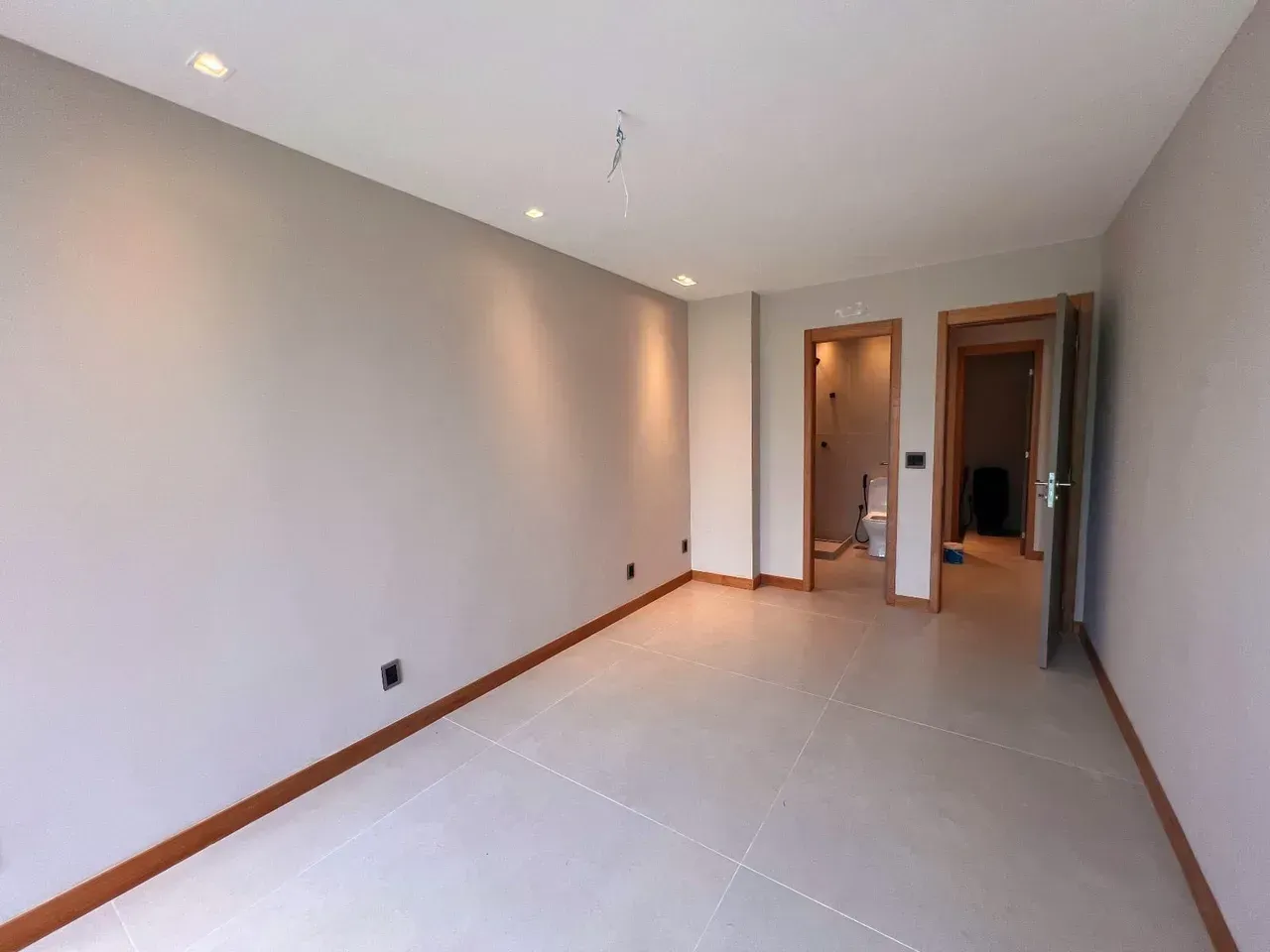Casa com 4 quartos e 2 banheiros, 357 m² — photo 4