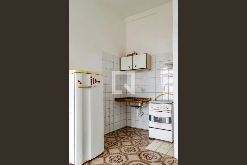 Furnished studio for rent with 1 bedroom and 1 bathroom — photo 7