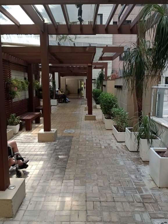3-bedroom apartment with 1 en-suite and 2 parking spots — photo 7