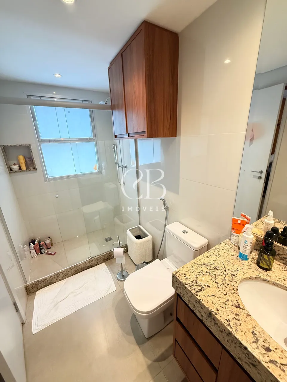 Furnished 1-bedroom apartment with 1 bathroom and parking — photo 16