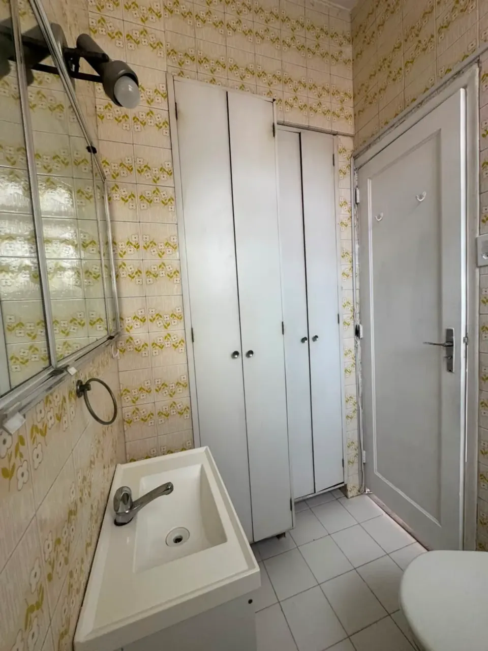1-bedroom apartment 40 m² with a separate kitchen — photo 3