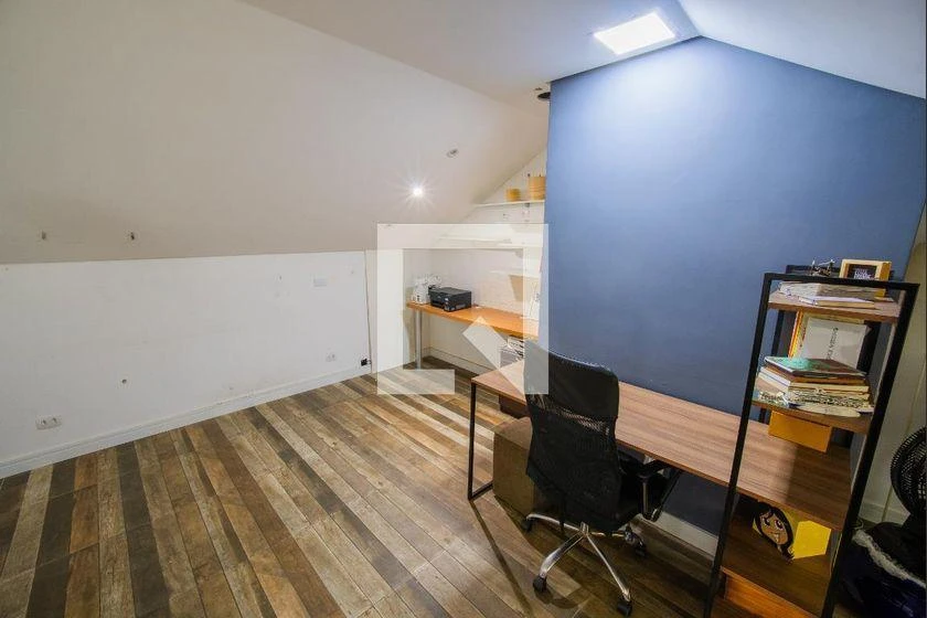 Home office in a 3-bedroom house, 155 m² — photo 20