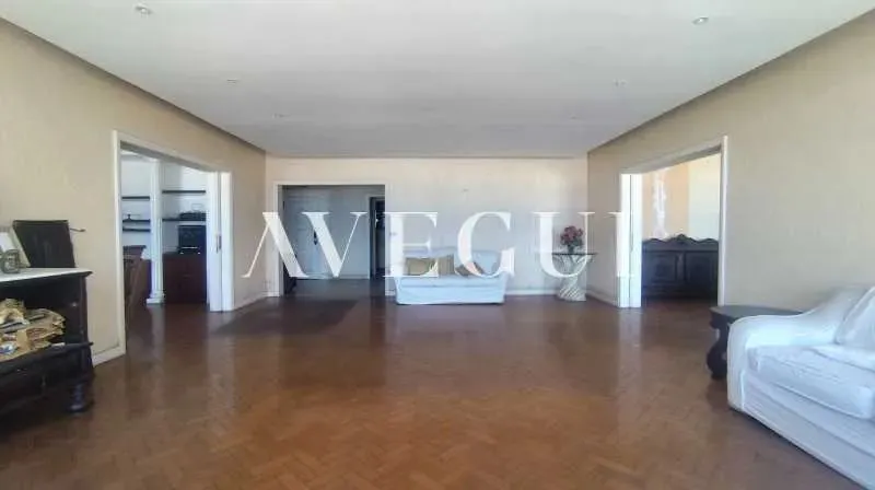 Apartamento mobiliado com 4 quartos e 5 banheiros — photo 9