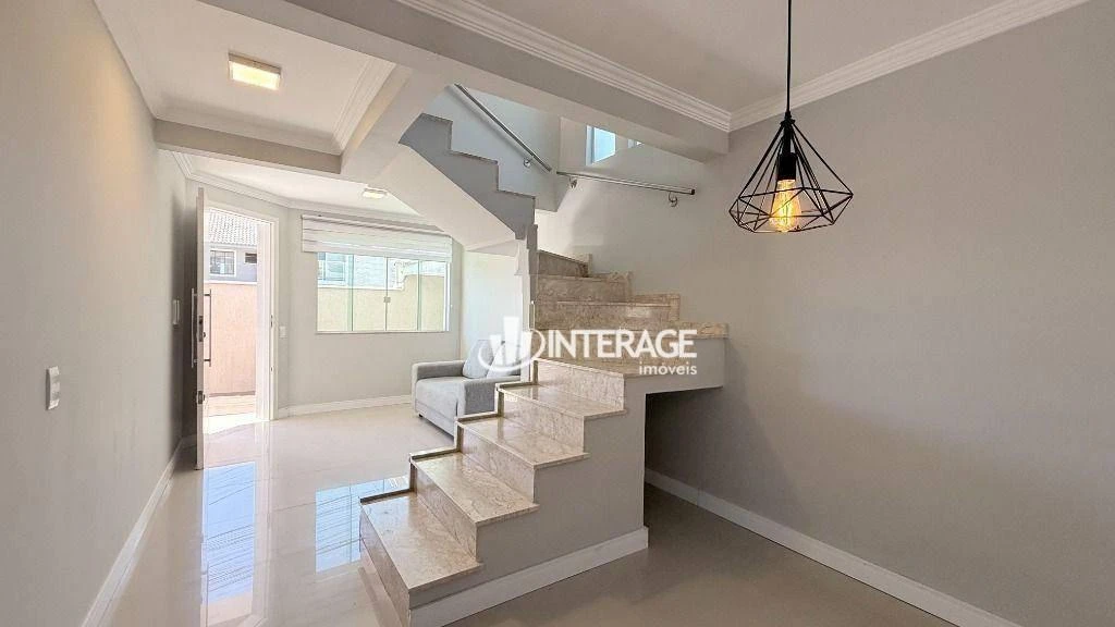 3-bedroom house with a grill on the balcony in Curitiba — photo 2