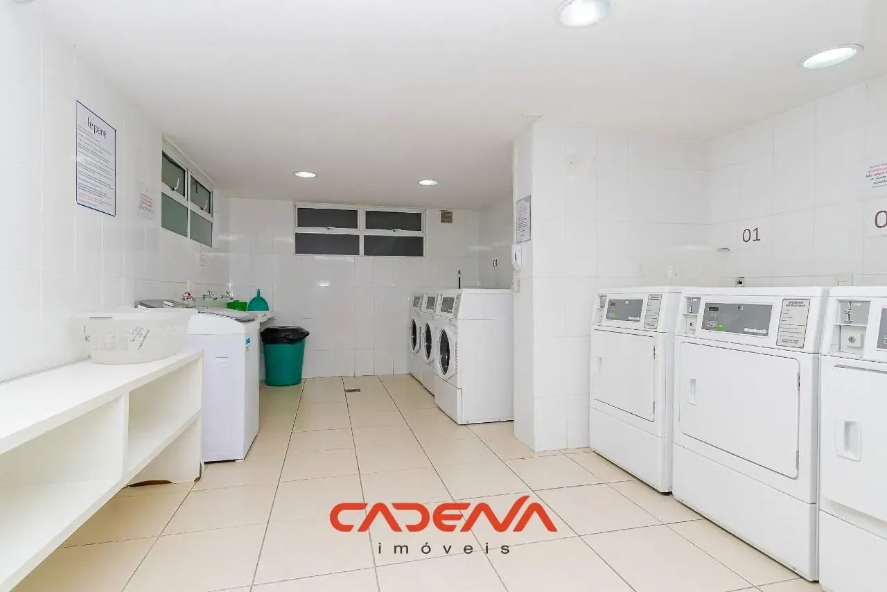 Furnished 1-bedroom apartment with open-plan kitchen — photo 5
