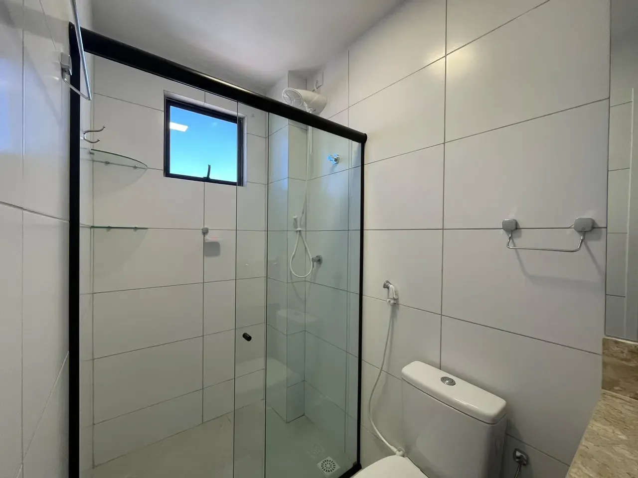 2-bedroom apartment with en-suite and 6th floor — photo 5