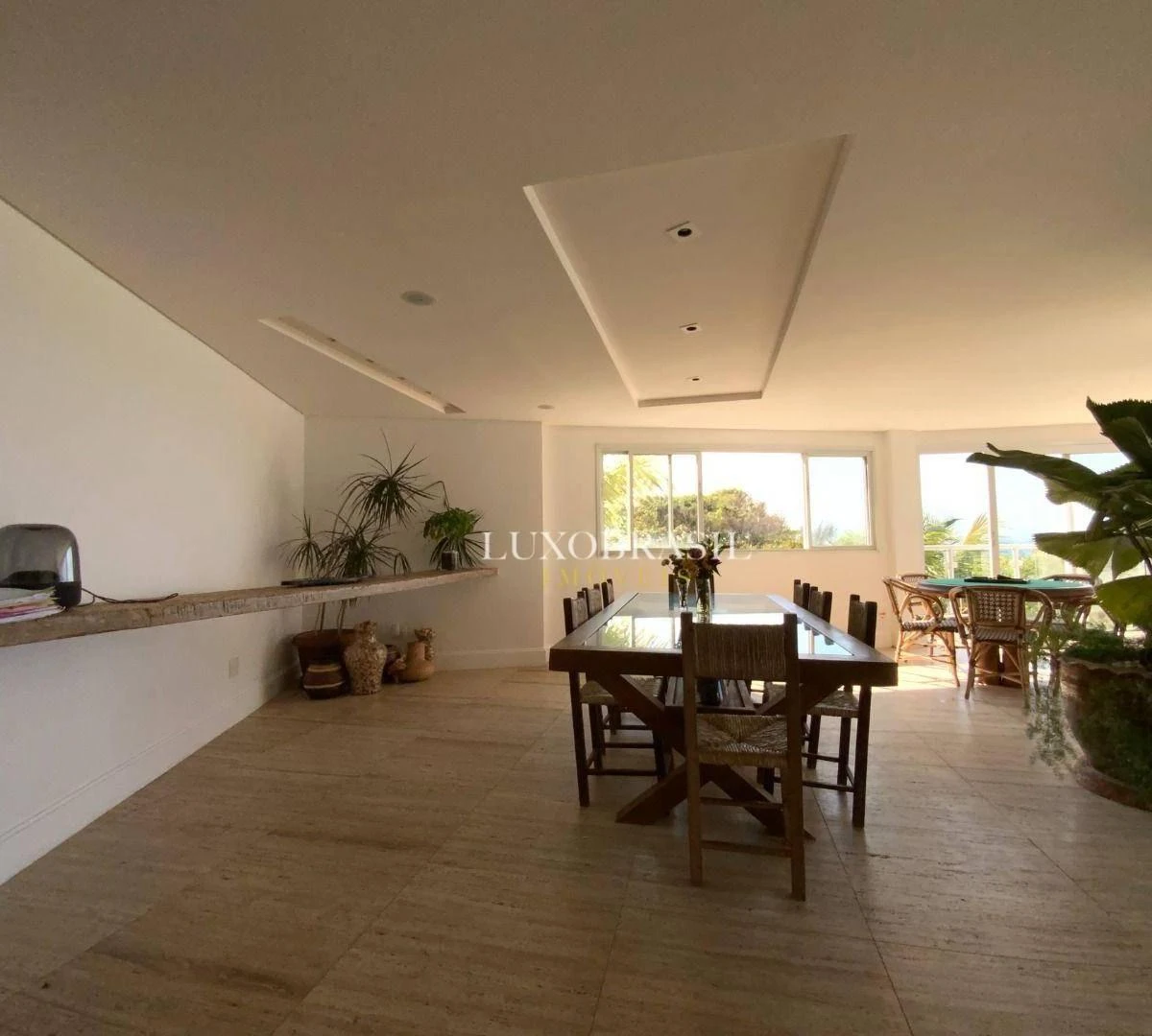 Apartment with 4 suites and access to shared pool — photo 19
