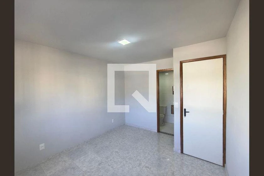 House with private garden and balcony 400 m² with 4 bedrooms — photo 35