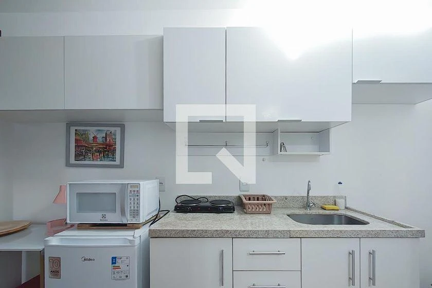 Studio mobiliado com 1 quarto e 30 m² — photo 2