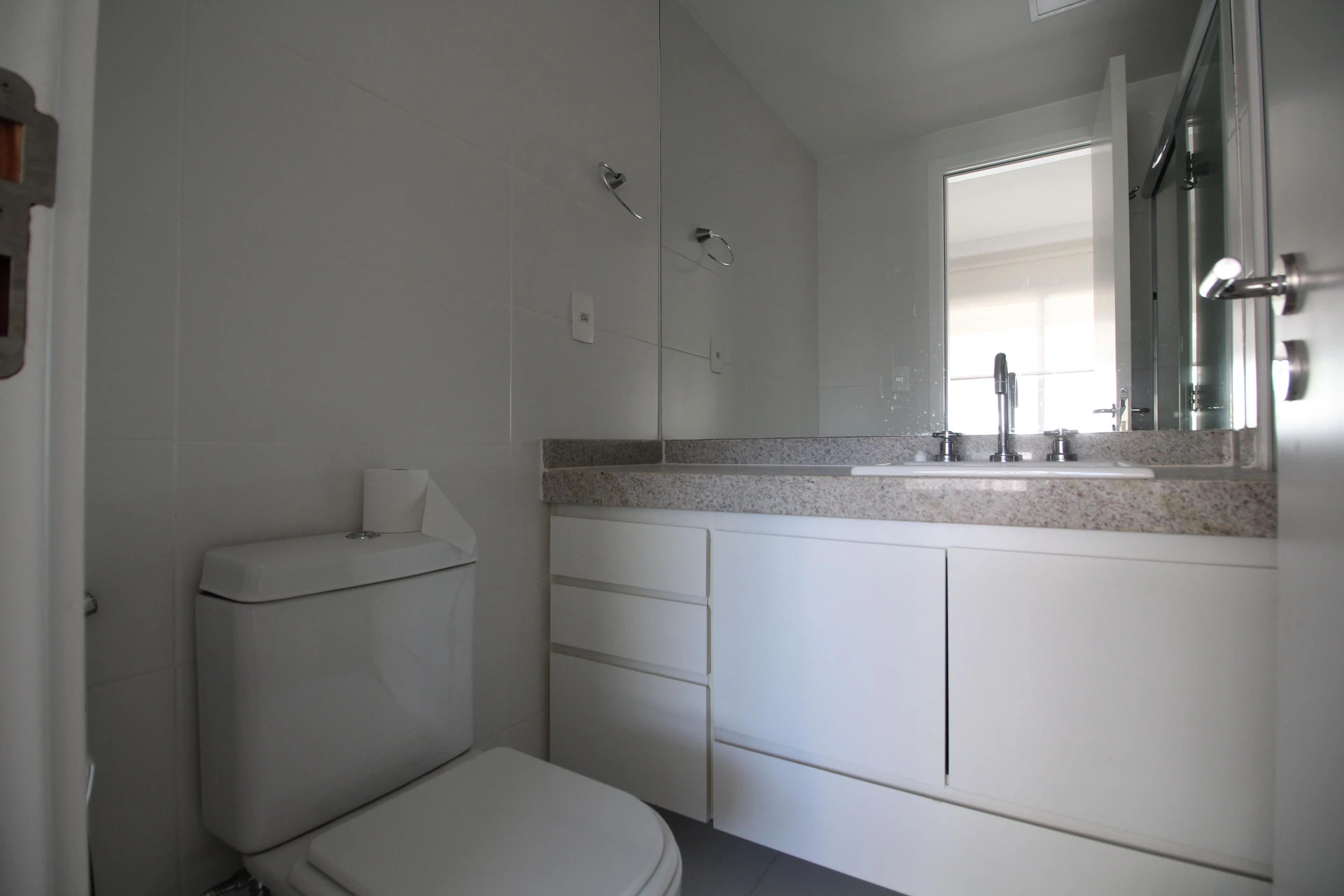 Apartment, 116 m², with a glass-enclosed balcony — photo 41
