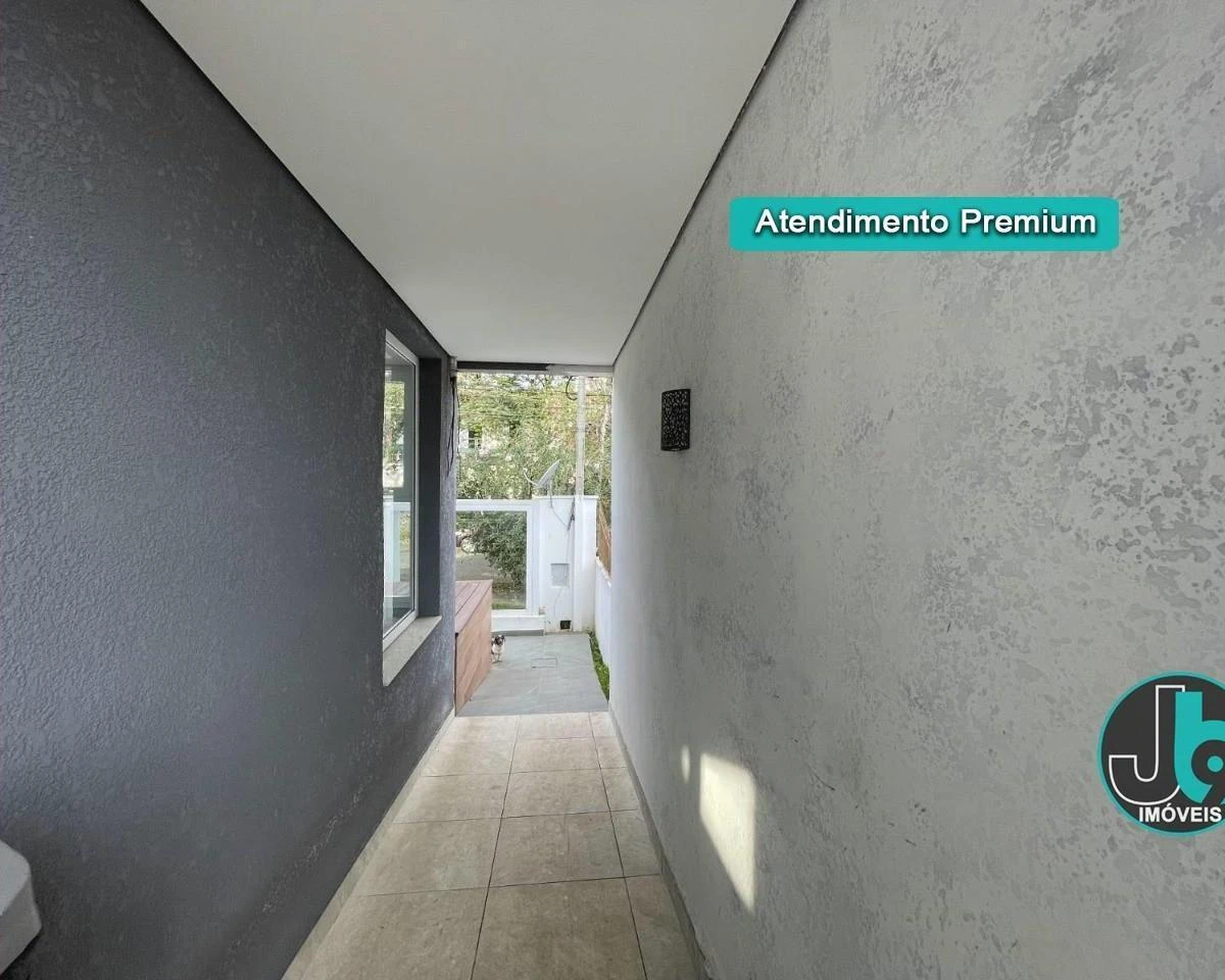 389 m² house with 4 bedrooms and an open-plan kitchen — photo 30