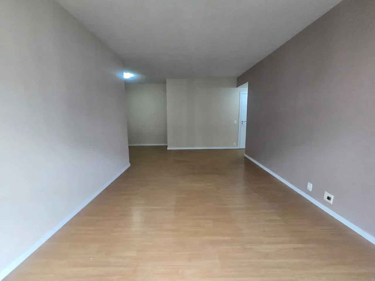 Apartment, 127 m², with a walk-in closet — photo 3